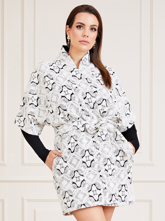 Baltas Multi Marciano šiame Spausdinti Kimono Spėjimas