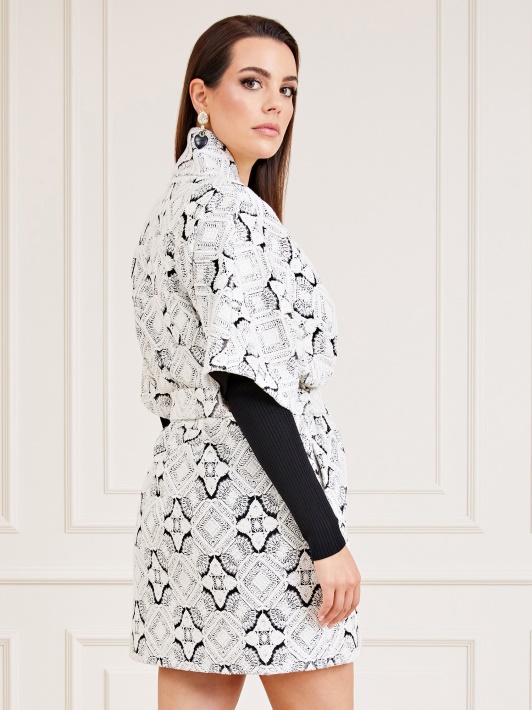 Baltas Multi Marciano šiame Spausdinti Kimono Spėjimas