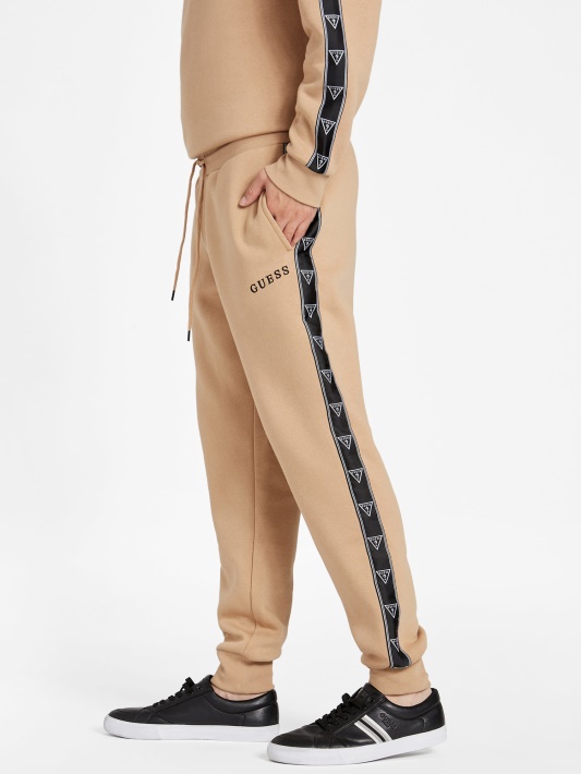 Skrudinta Taupe Guess Eco Dover Jogger