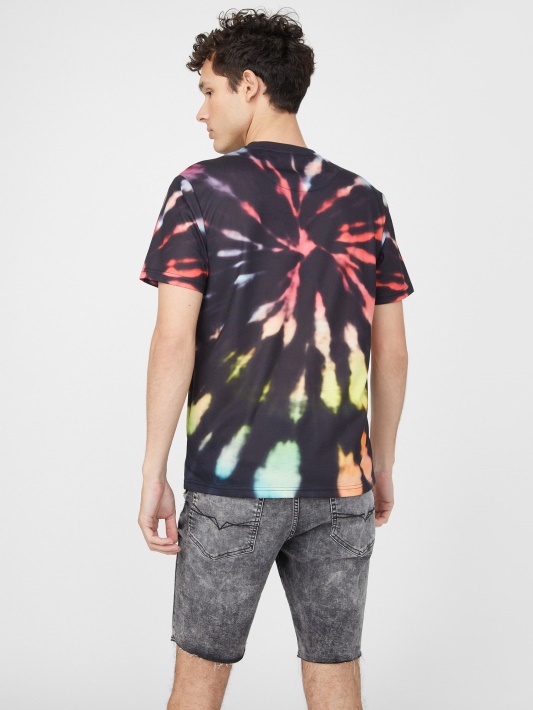 Jet Black Jameson Tie-dye Tee Spėjimas