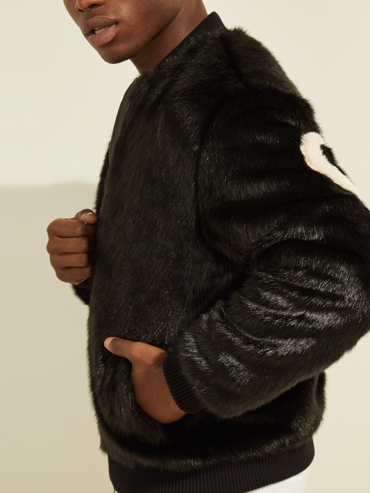 Oversize Dirbtinio Kailio Striukė Guess Jet Juoda